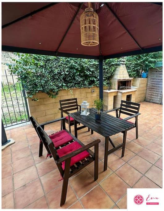 Appartement Eva Le Residenze à Marco Simone Extérieur photo